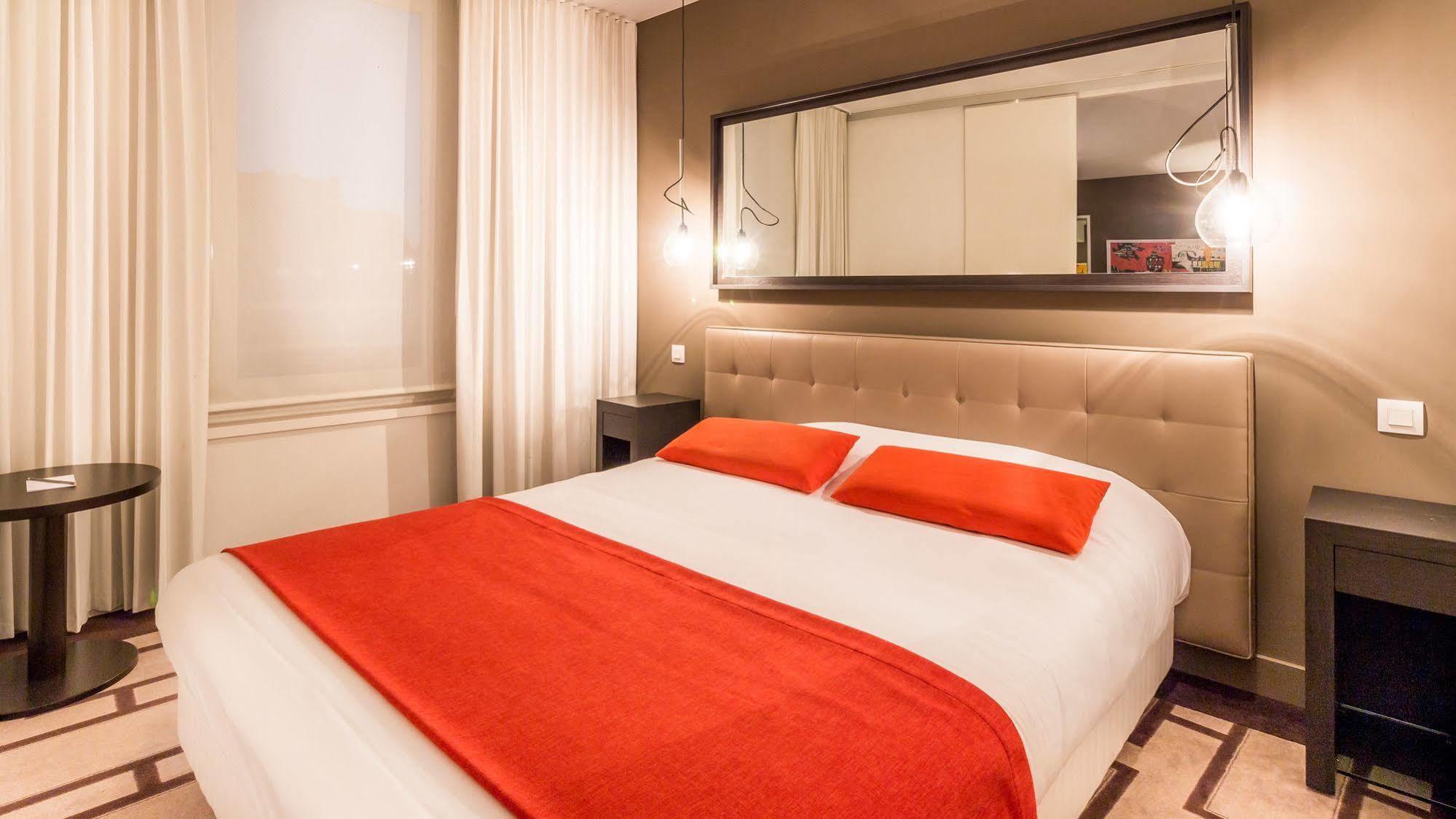 Adagio Grenoble Centre Aparthotel Екстериор снимка